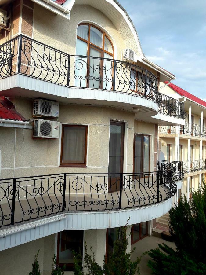 Otel Delfin Karolino-Buhaz Bagian luar foto